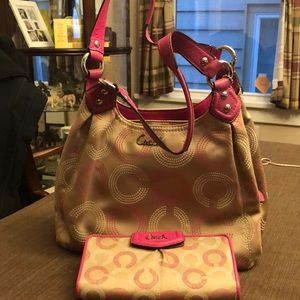 Coach Ashley Dotted Op Art Hobo w/ matching wallet